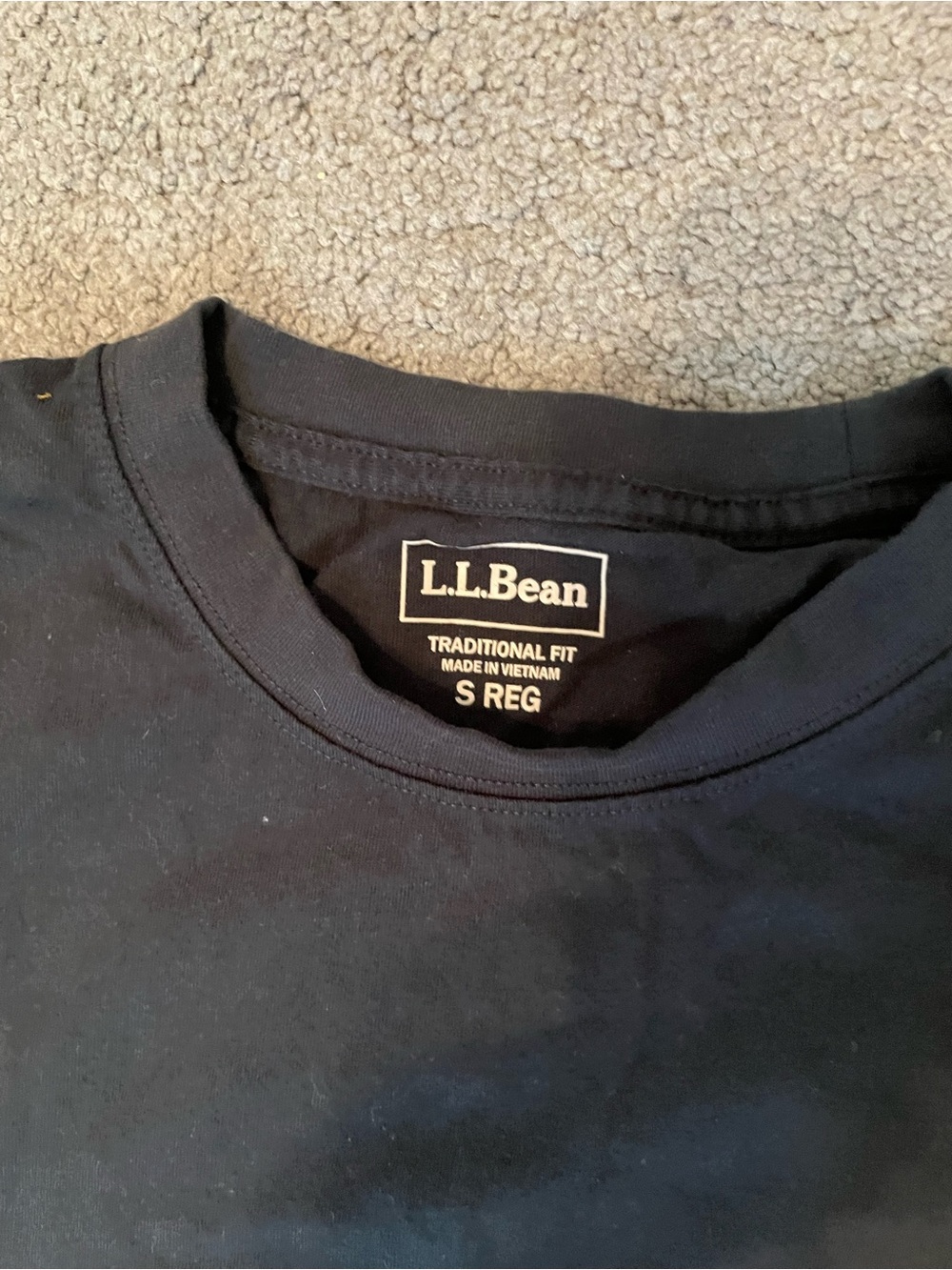 L.L. Bean Men's Crewneck Short Sleeve T-Shirt - Black